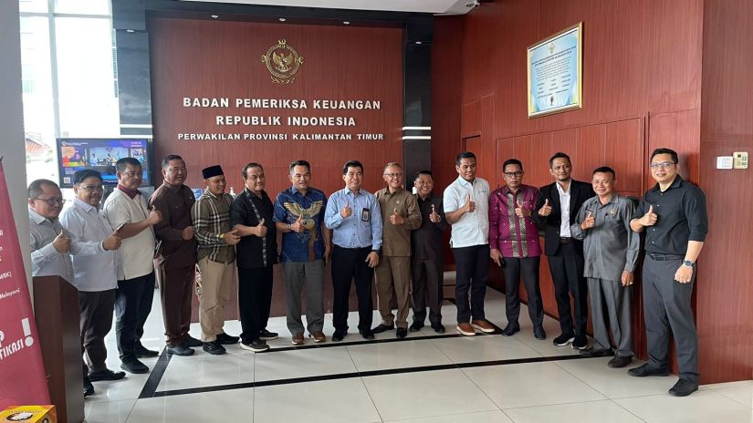 Pertemuan DPRD Kaltim dan BPK untuk konsultasi soal LHP BPK atas Laporan Keuangan Pemerintah Provinsi Kalimantan Timur Tahun Anggaran 2022.