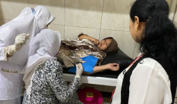 Rayakan HUT IBI ke-73, DPPKB Samarinda Berikan Layanan KB Gratis di Klinik Pratama Mustika