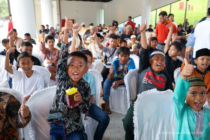 Anak-anak peserta khitan massal di IKN. (Foto: Humas Otororita IKN)