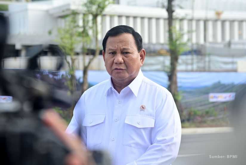 Presiden Republik Indonesia (RI), Prabowo Subianto saat meninjau IKN Nusantara. (Foto: Humas IKN Nusantara)