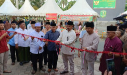 Bupati Kukar Resmikan Pasar Ramadan di Masjid Agung Tenggarong