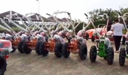 Bupati Edi Serahkan Bantuan Alsintan dan Tandatangani Nota Kesepakatan Kerja Sama dengan Kodim 0908/Bontang