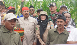 Kolaborasi Pemkab Kukar, TNI, dan Polri Dorong Efisiensi dan Produktivitas Pertanian di Maluhu