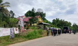 Usai Kunjungan Gibran, Aktivitas Hauling di Jalan Umum Muara Kate Berhenti