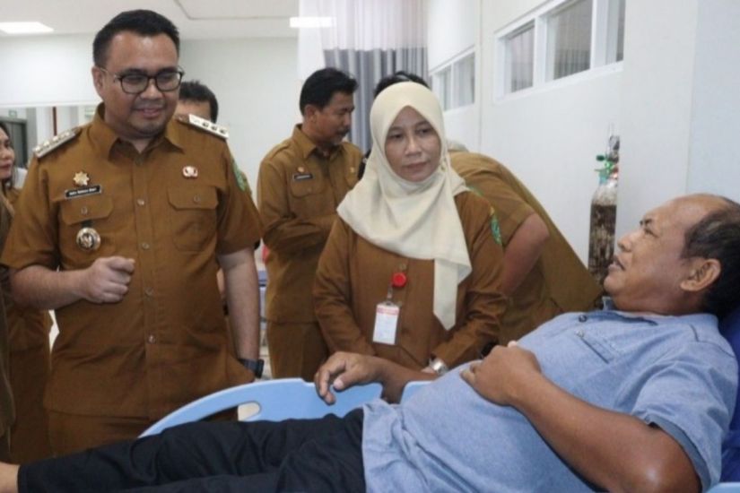 Cuma Pakai KTP, Warga Kembang Janggut Kini Nikmati Layanan Berobat Gratis