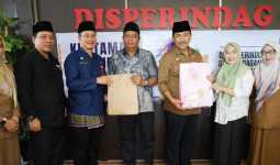Pelepasan ASN Disperindag Purna Tugas, Sunggono Apresiasi Pengabdian Jasa