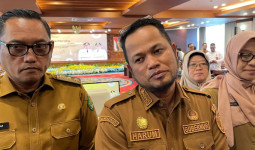 Rudy & Seno Bungkam Saat Ditanya Soal Dugaan Intimidasi ke Mahasiswa Unmul