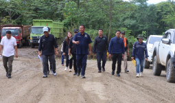 Wakil Ketua DPRD Kaltim Tinjau Progres Jalan Tering–Ujoh Bilang, Target 26 Km Rampung Akhir Tahun