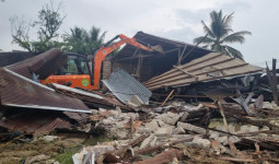 Puluhan Bangunan di Samarinda Dibongkar, Belasan Warga Terima Kompensasi dari Pemkot