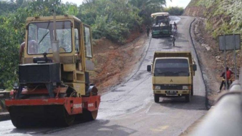 Proyek 145 Km Jalan Kubar–Mahulu: Pemprov Garap Sebagian, Sebagian Besar Tanggung Pusat