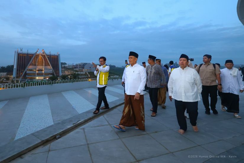 Wamenag Tinjau Kesiapan Masjid Negara IKN Jelang Ramadan