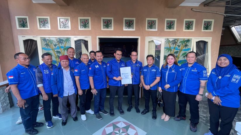 Bambang Soepriyadi Resmi Ajukan Pencalonan Ketua Demokrat Kaltim